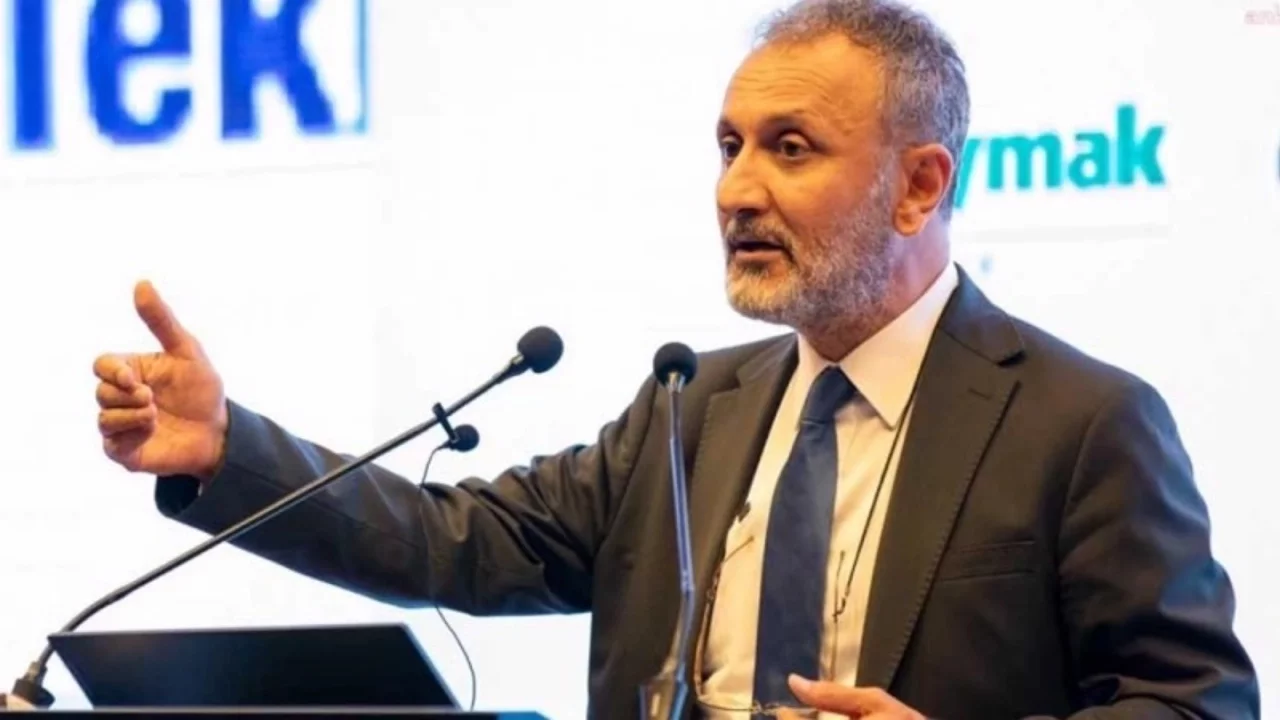 Başkan Özmen'den açıklama geldi: Eyüpsultan Belediyesi CHP'de kalıyor