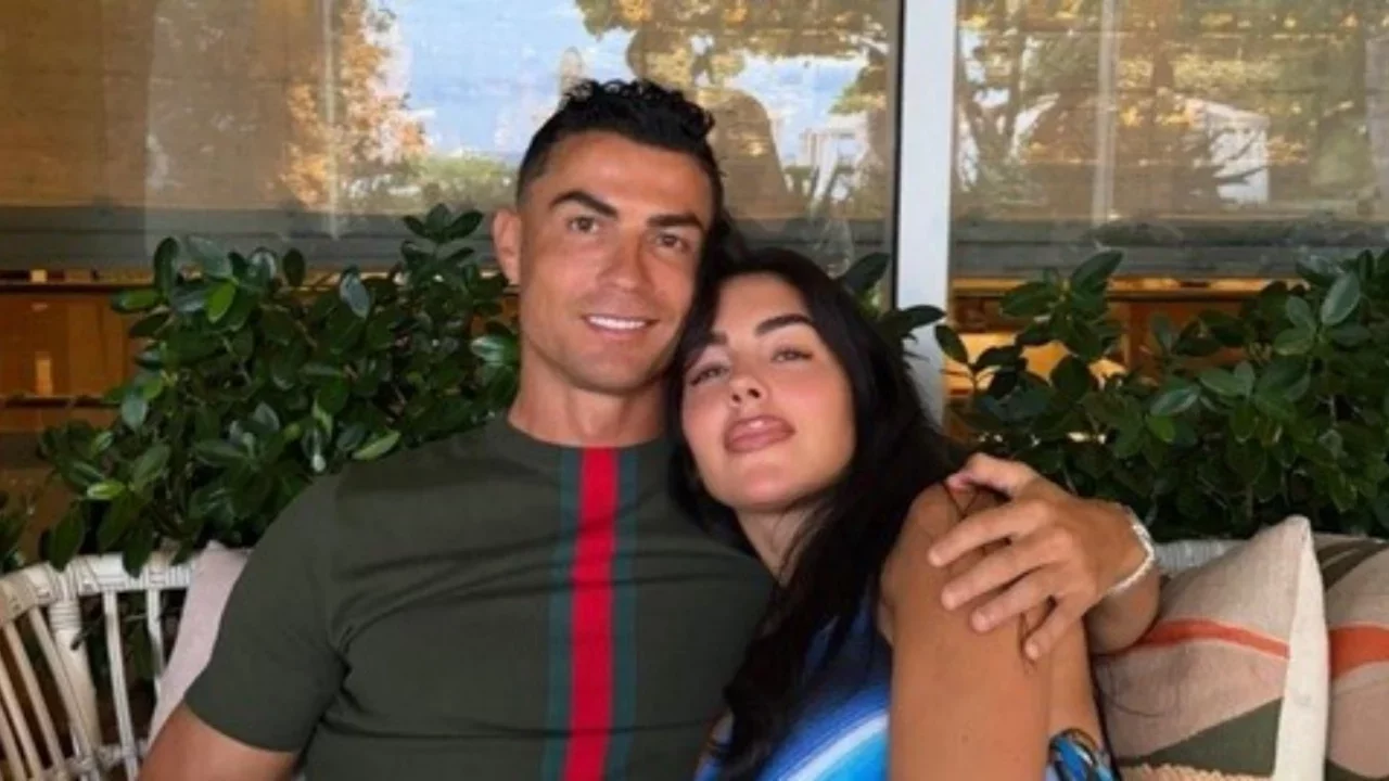 Cristiano Ronaldo ve Georgina Rodriguez evleniyor
