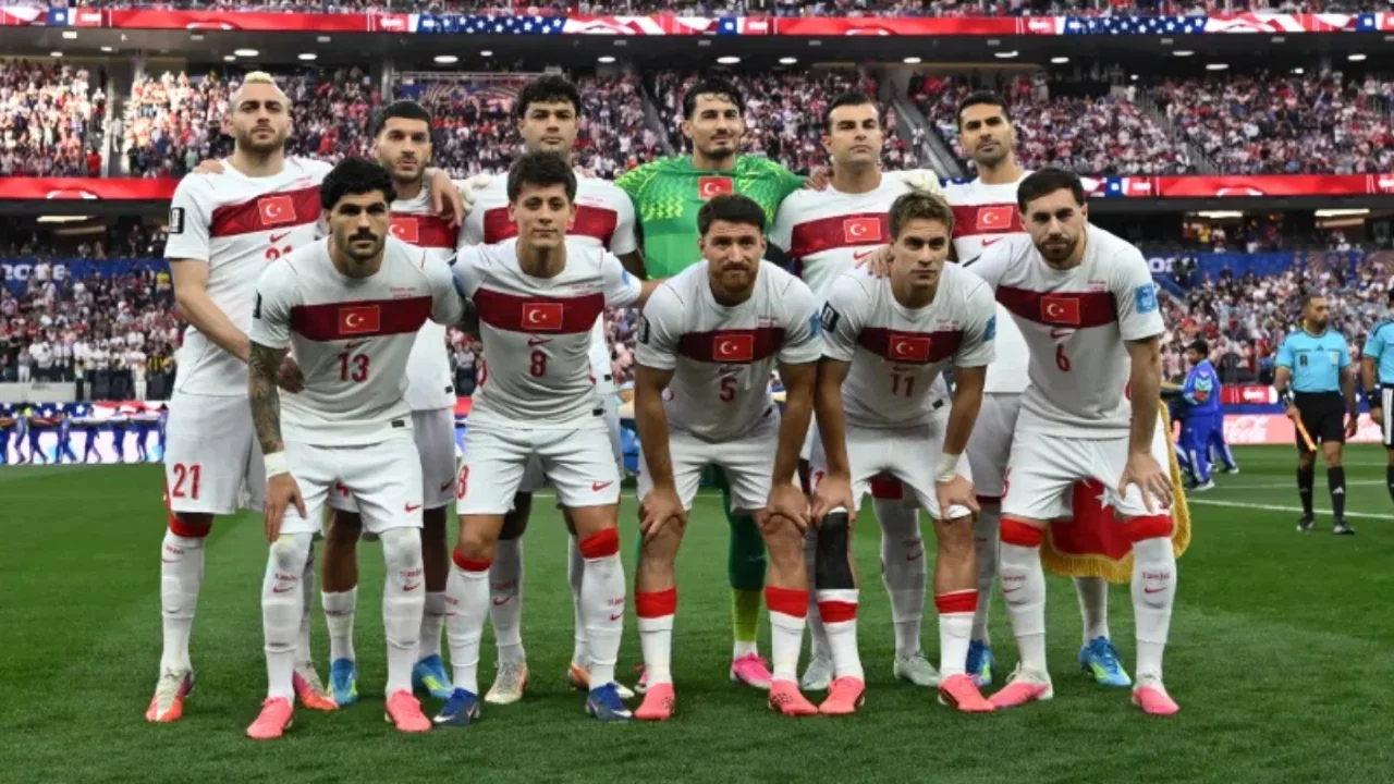 A Milli Futbol Takımı'nın Belçika ve Fransa maçlarını oynayacağı statlar açıklandı