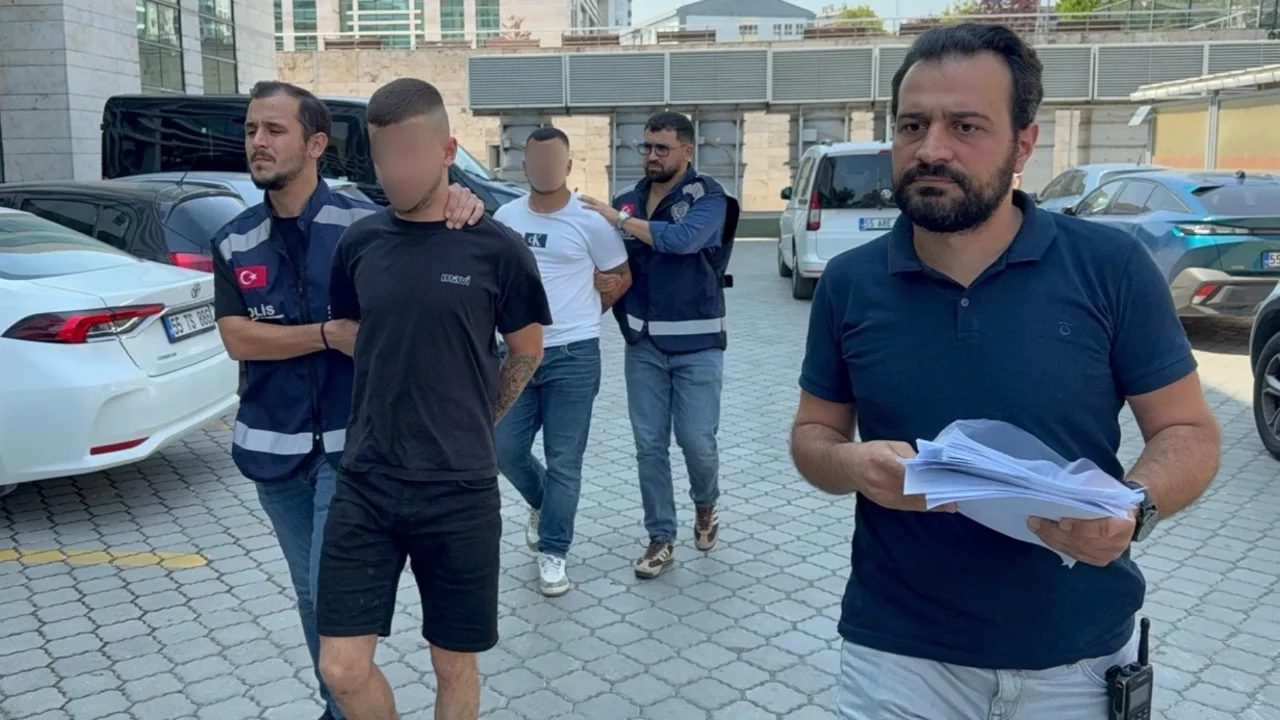 Samsun'da gürültü kavgası: 3 yaralı, 2 gözaltı
