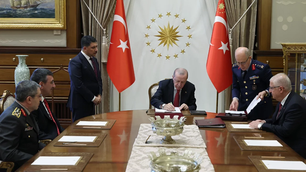 YAŞ kararları açıklandı: Hava Kuvvetleri'nin yeni komutanı belli oldu