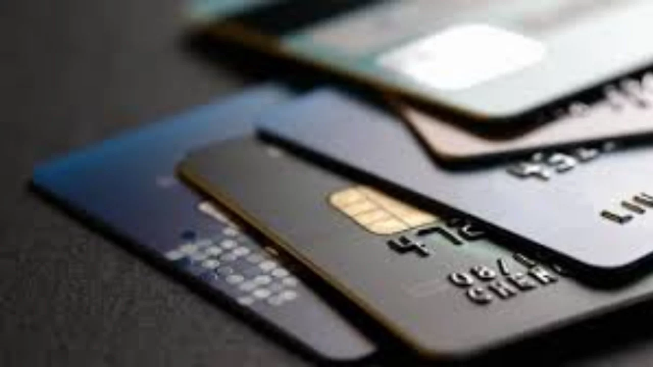 Kredi kartı kullananlara "limit" uyarısı