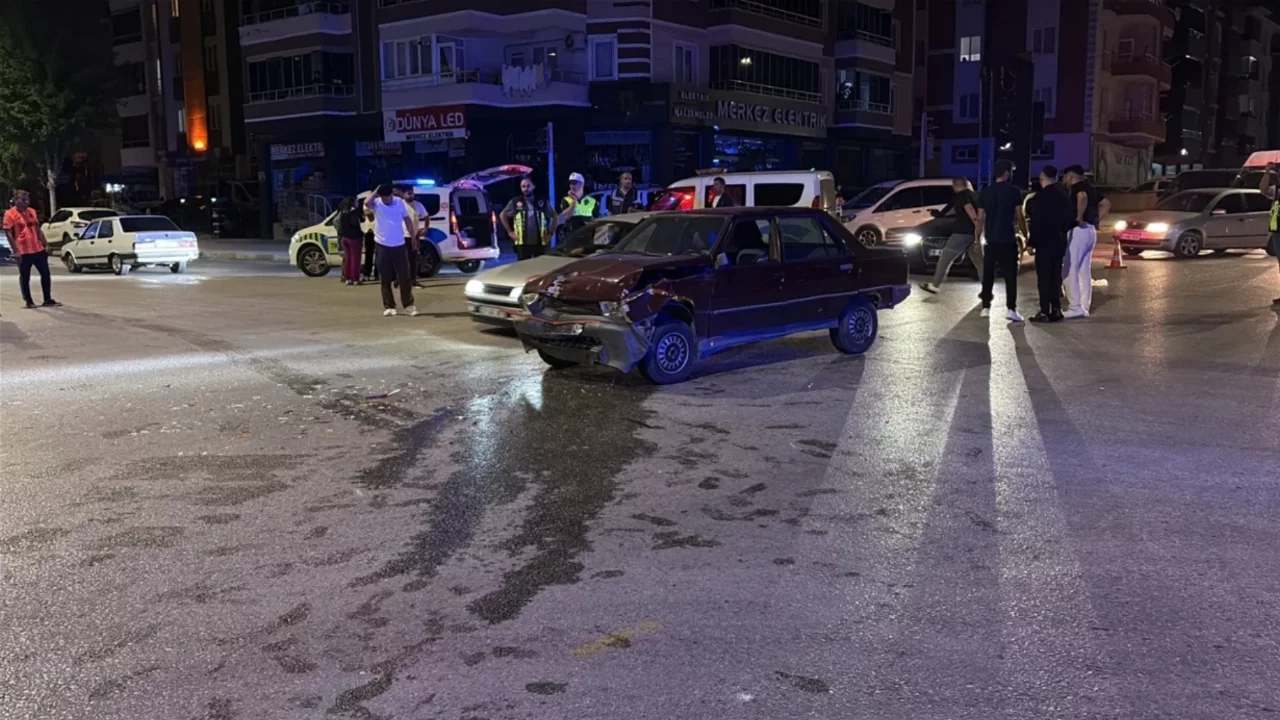 Yardım etmek istediği alkollü sürücü tarafından darbedildi