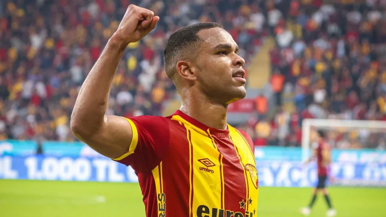 Göztepe'de Juan'ın CSKA Moskova'ya transferi iptal oldu