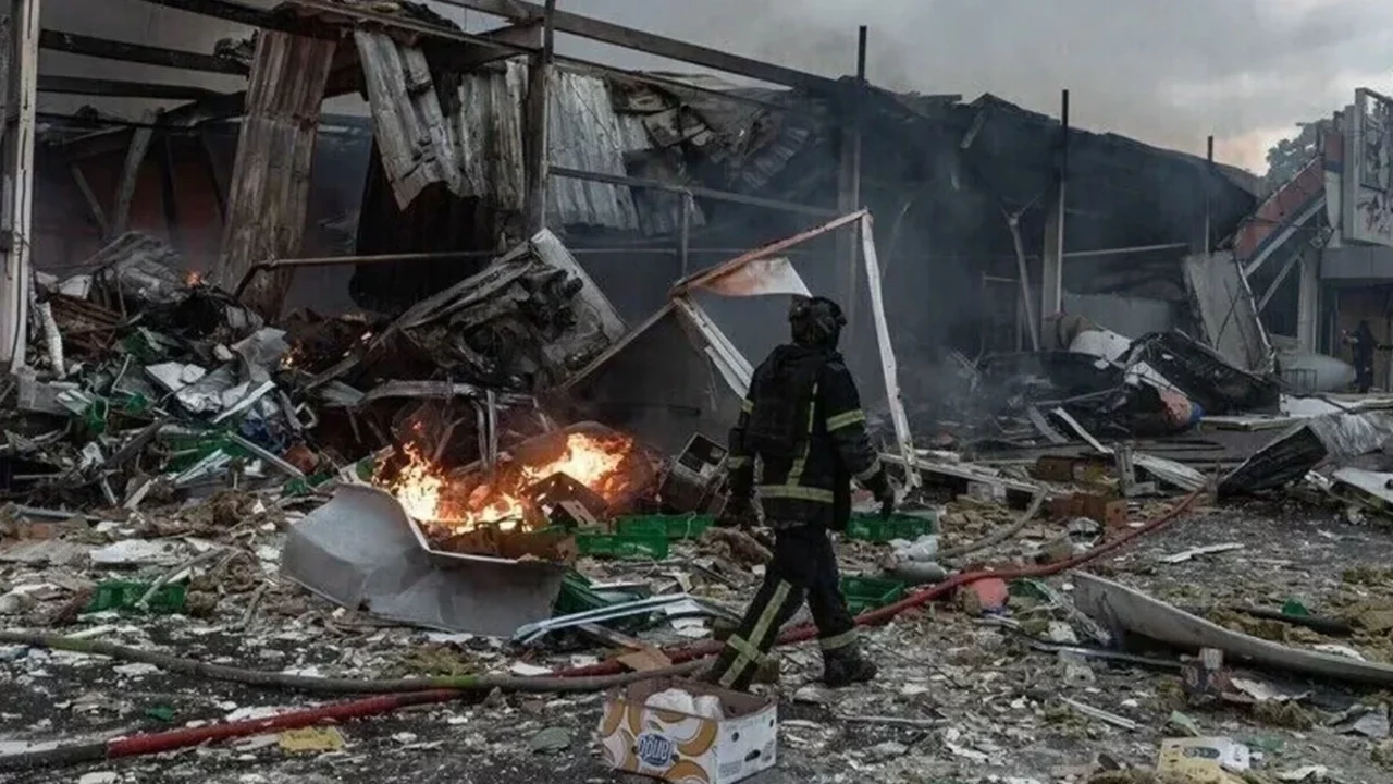 Kırım'da bir Rus askeri önce birlik arkadaşlarına, sonra sivillere ateş açtı: 4 ölü