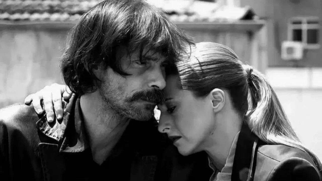 Behzat Ç.'nin 'Savcı Esra'sı Canan Ergüder'den Erdal Beşikçioğlu'na destek mesajı