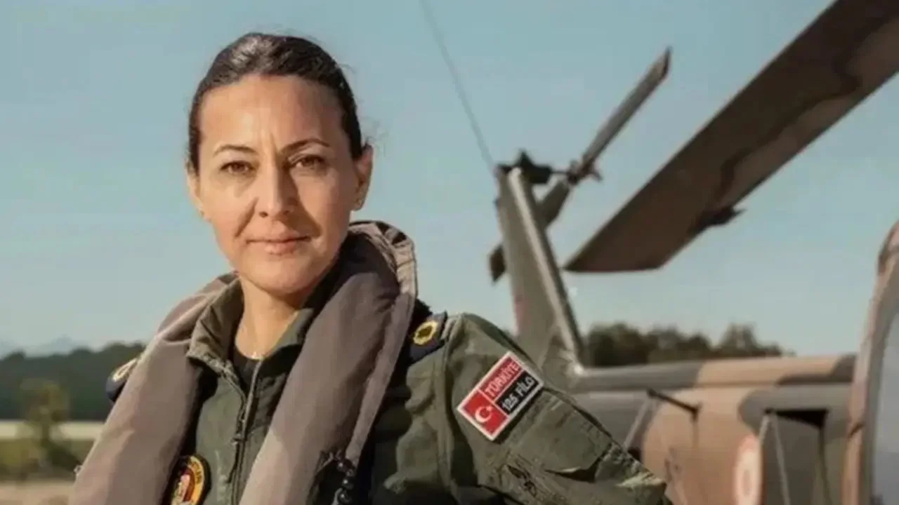 Özlem Karapınar ilk kadın general oldu