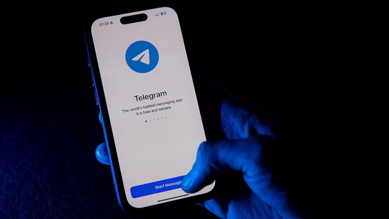 Telegram'ın kurucusu Durov'dan Apple'a tepki: 'Uyarmadan App Store'dan kaldırdı'