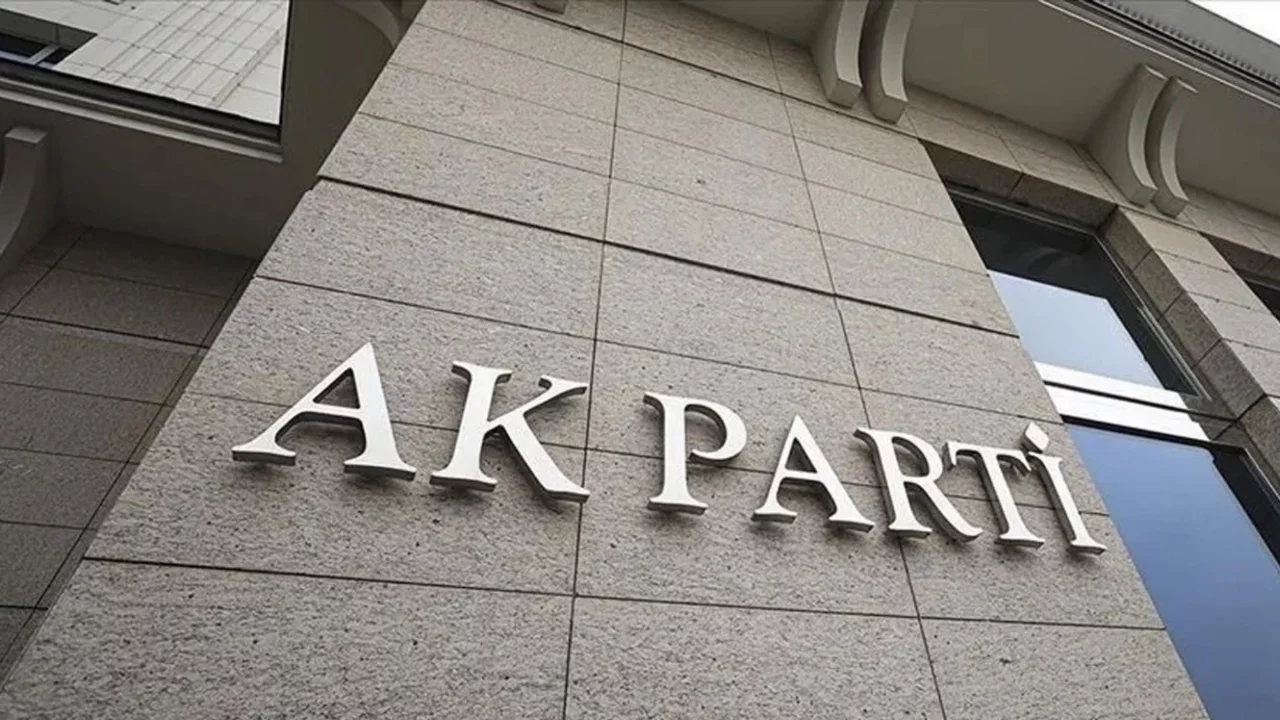 AK Parti kapalı grup toplantısı başladı