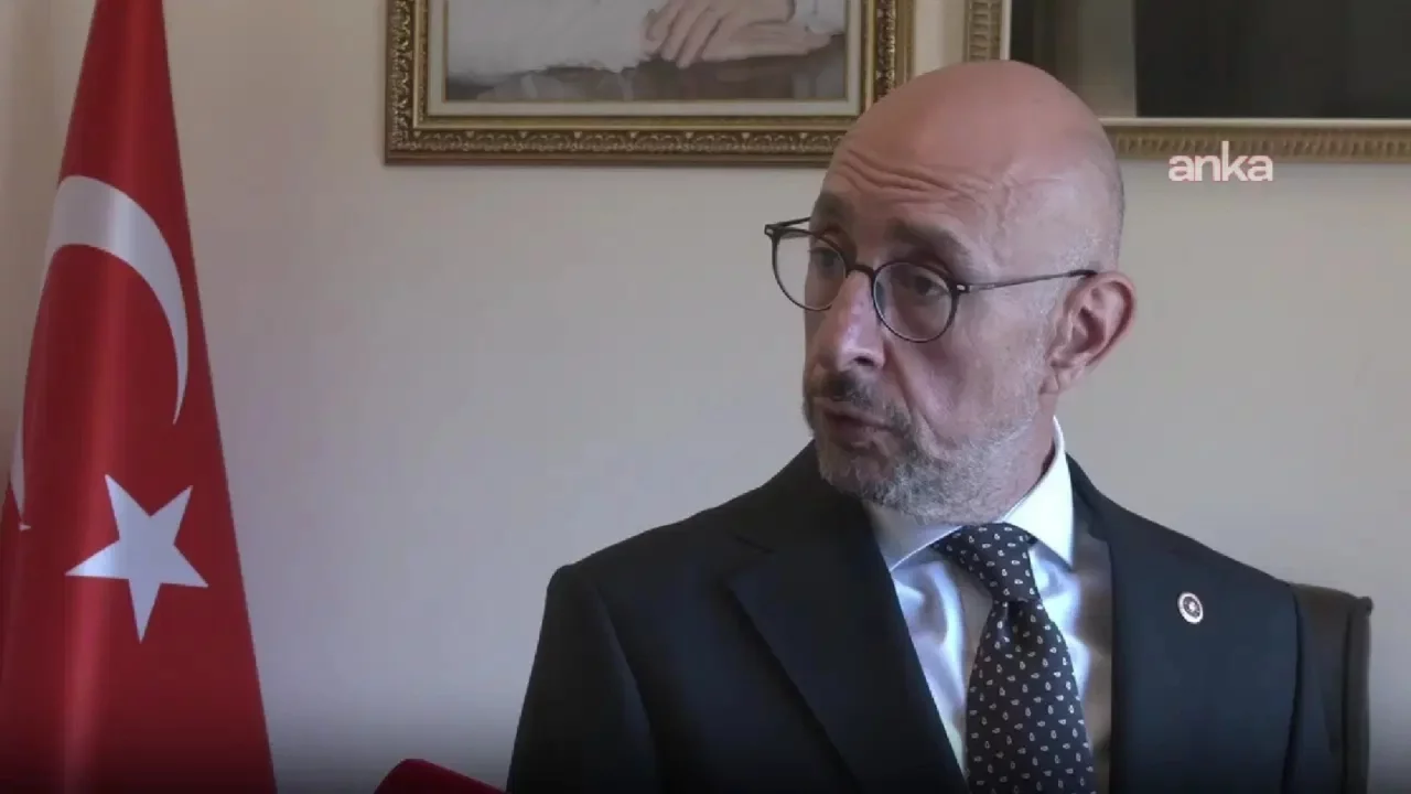İYİ Partili Uğur Poyraz'dan, 'çerçeve yasa' çıkışı: 'Bu yasaya imza atan herkes birçok suçtan yar...