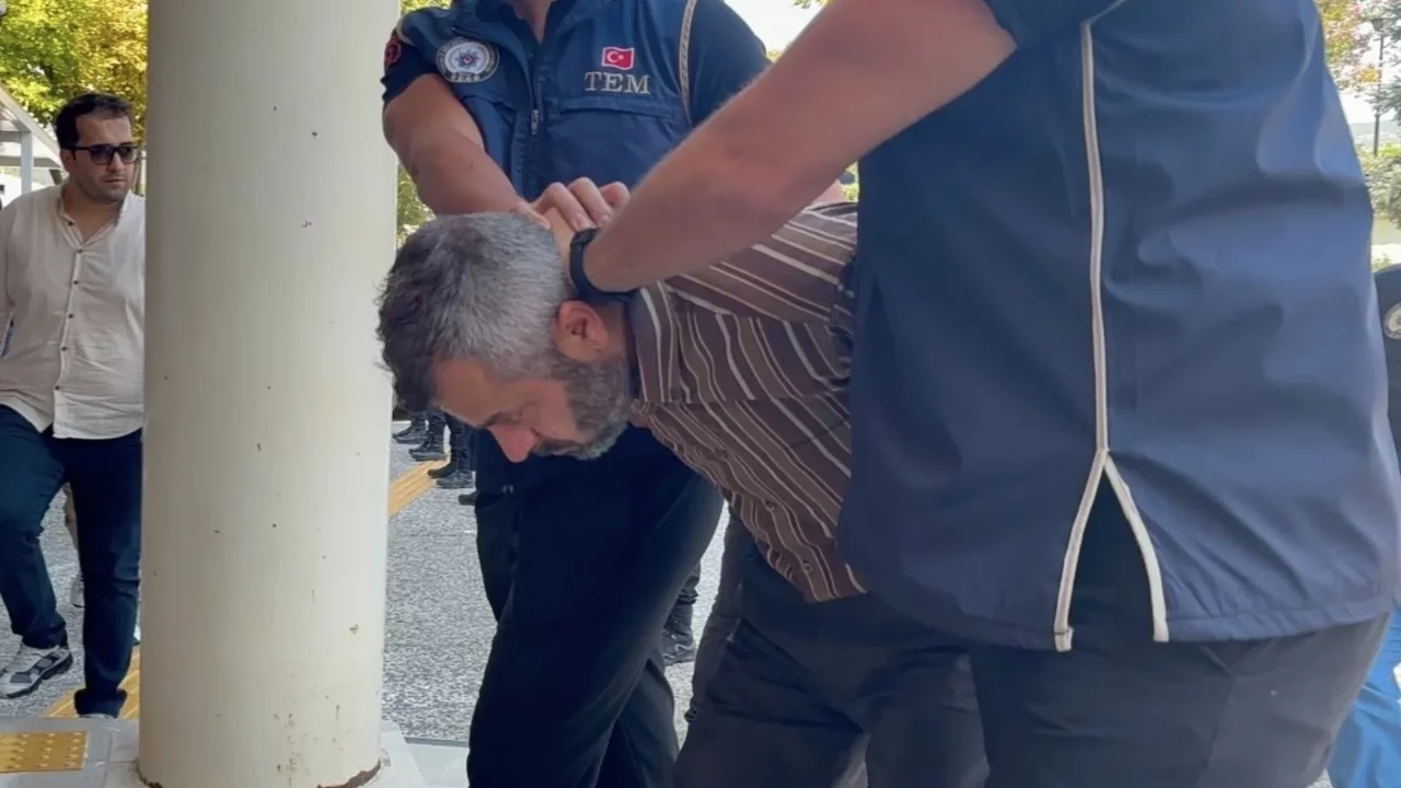 "Cumhurbaşkanına suikast timi" zanlısı adliyeye sevk edildi