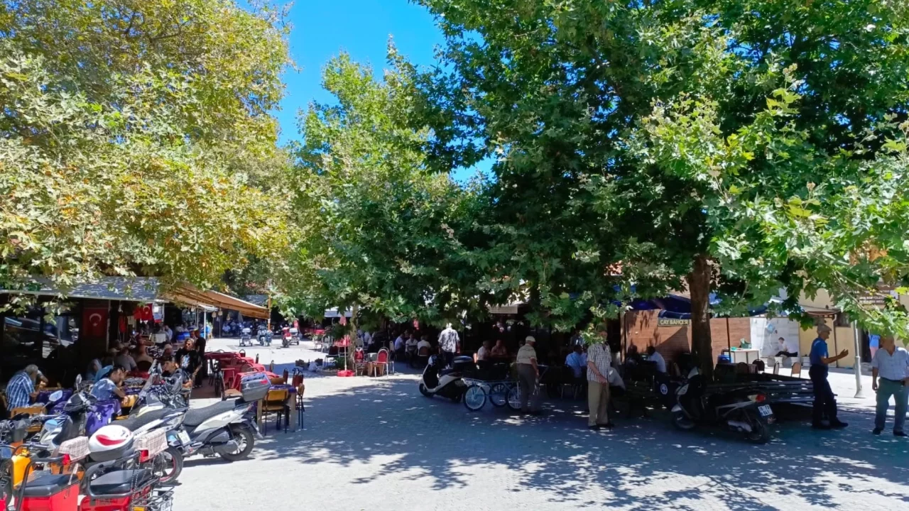 Tarihi Mudanya hal meydanı kimlik değişikliğine hazırlanıyor