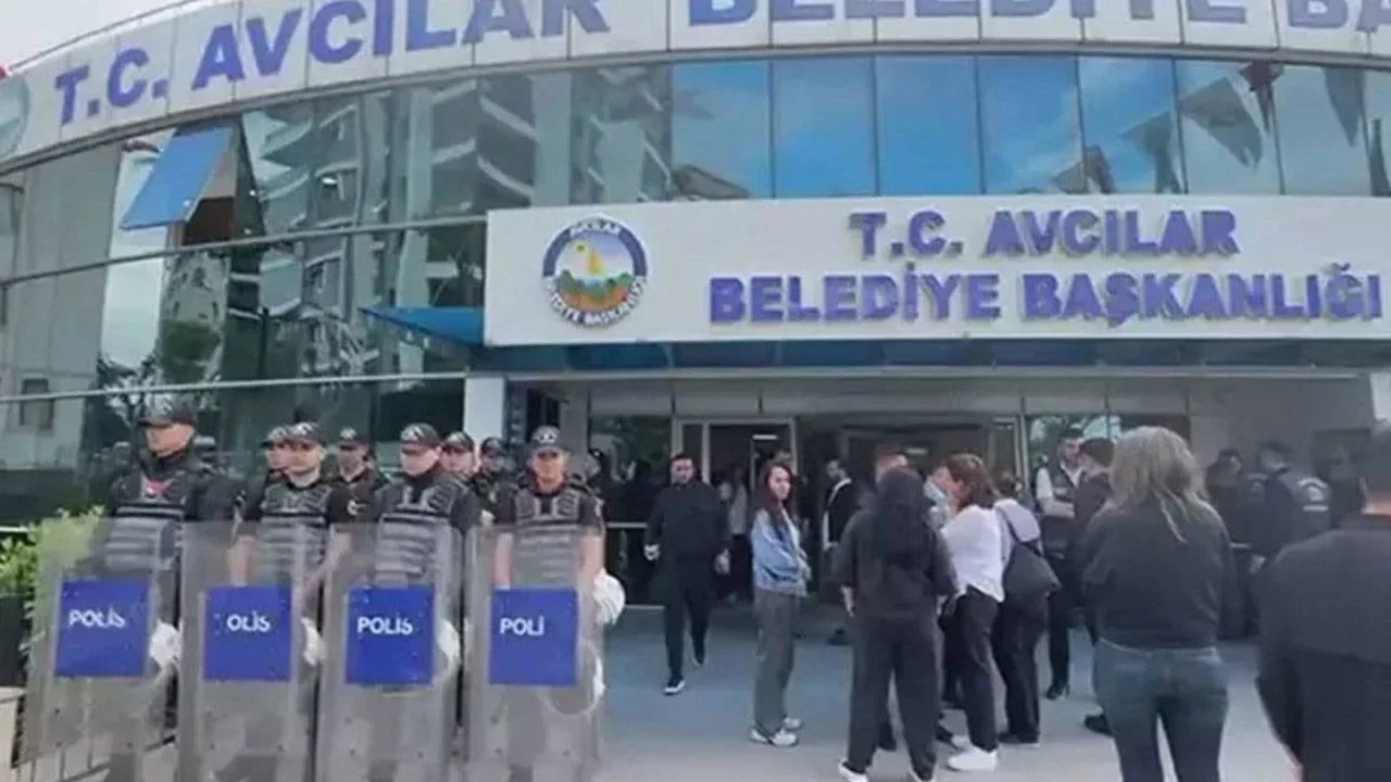 Avcılar Belediyesi'ne yönelik operasyon: Gözaltılar var