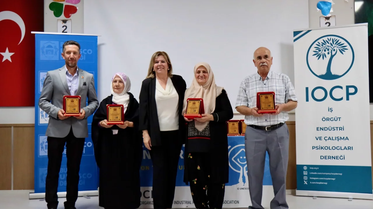 UNESCO gönüllüleri, Bursa'da Cumalıkızık Mahallesi'nin kültür, gelenek ve görenekleri gözlemledi