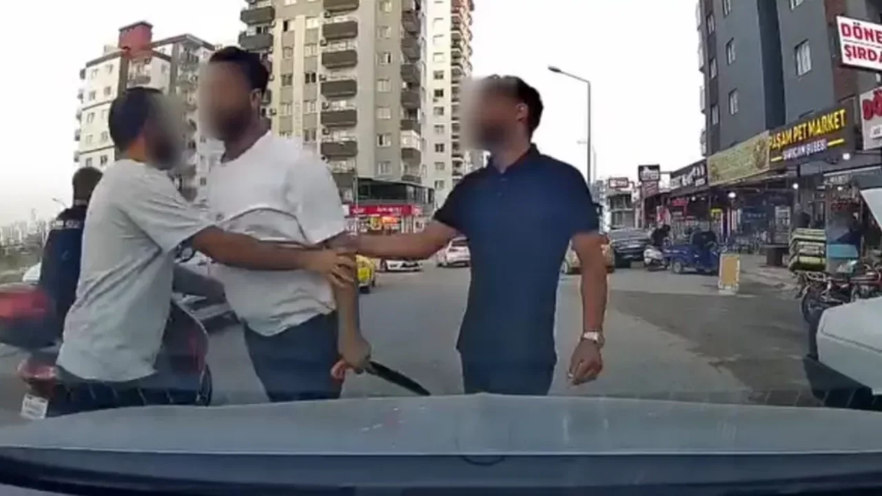 Adana'da trafikte testereli saldırı