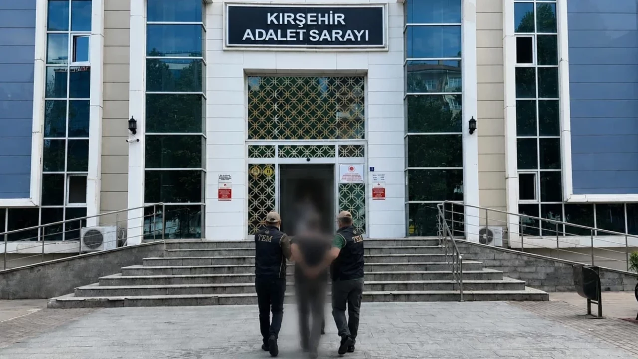 Terör örgütü propagandası paylaşımına gözaltı