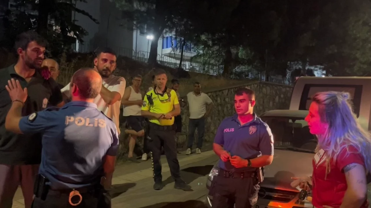 Bursa'da 2.34 promil alkollü sürücü mahalleyi birbirine kattı: Kazayı hatırlamadı