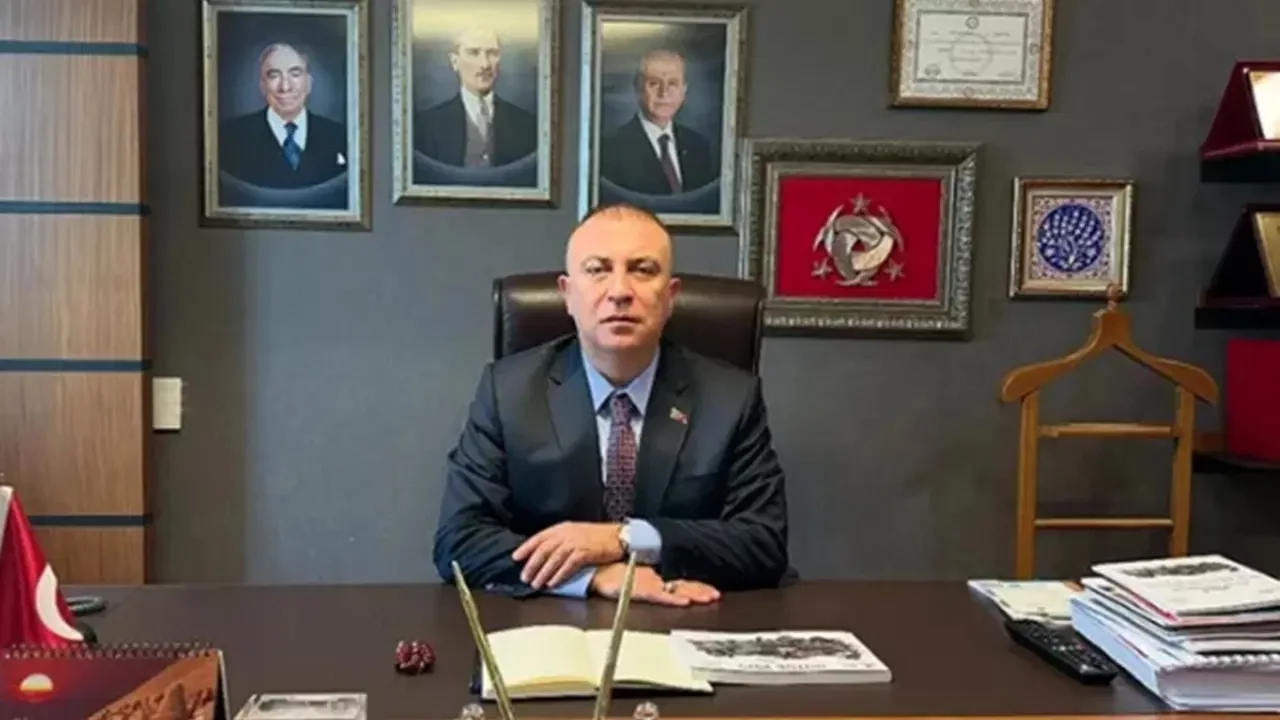 'Çerçeve yasa'yı imzalamamış, paylaşımı dikkat çekmişti: MHP'den 'İzzet Ulvi Yönter' hakkında açı...