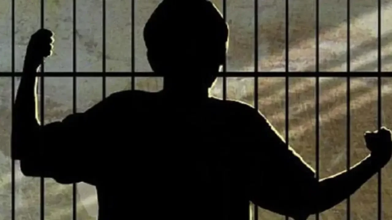 Tekerrürde yaş sınırını 18'den 15'e düşüren madde tekliften çıkarıldı