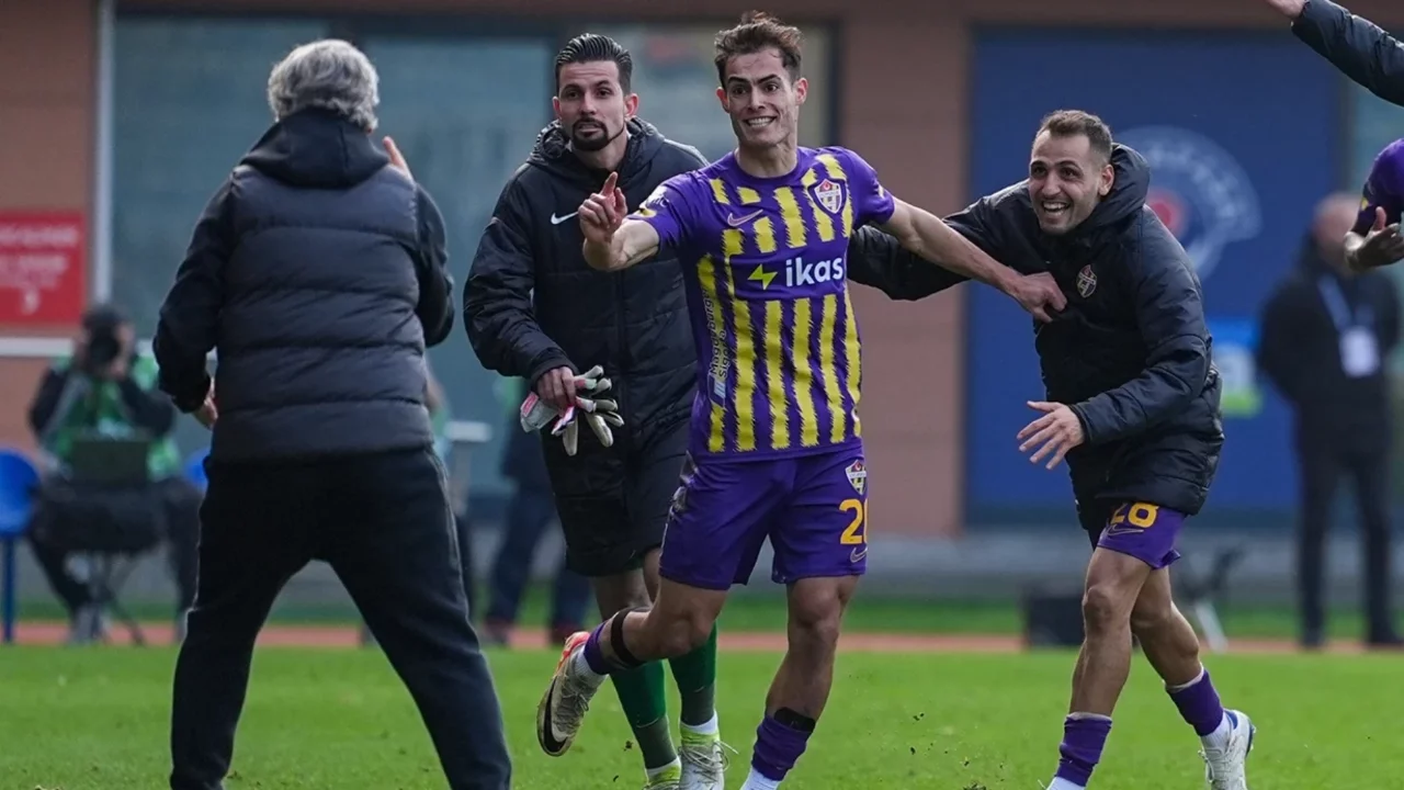 Eyüpspor, genç golcüsü Metehan Altunbaş ile yollarını ayırdı