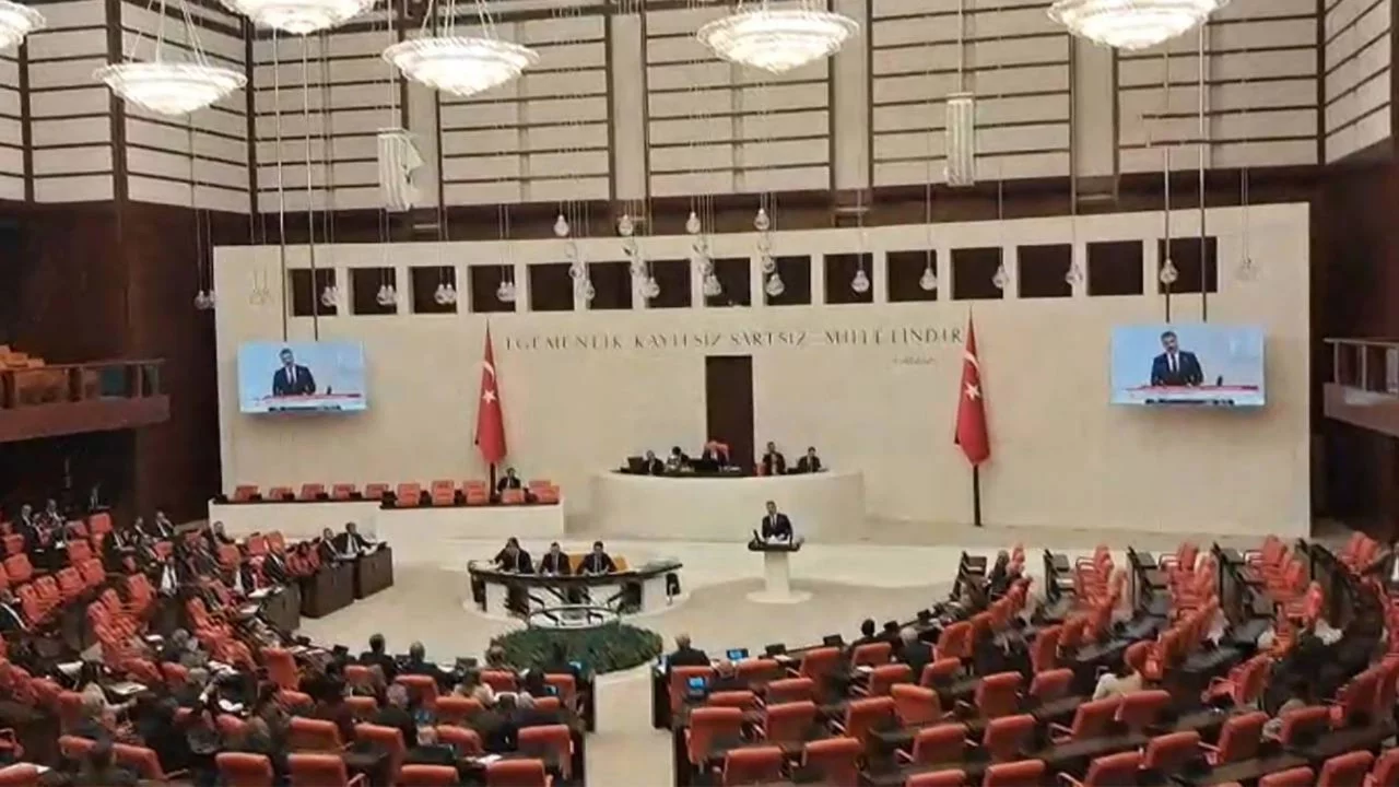 Suça sürüklenen çocuklar olarak bilinen kanun teklifinin 6 maddesi daha kabul edildi