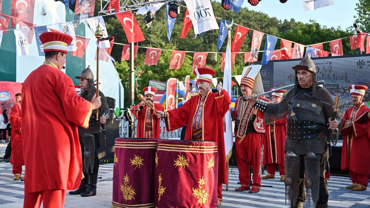 Bursa'nın Fethi'nin 700. Yılında ilçe şenliklerinin yeni durağı Keles oldu