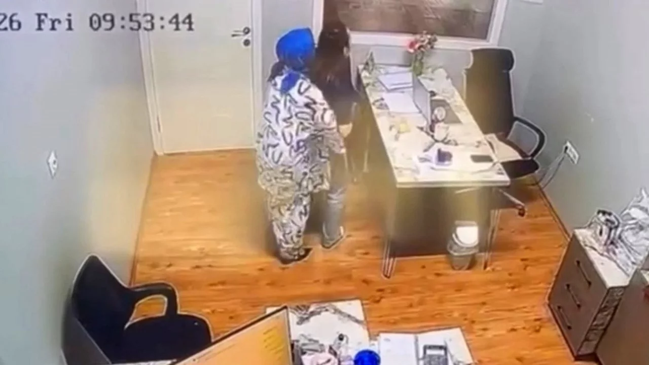 Bursa'da faciayı Heimlich manevrası önledi! O anlar kamerada