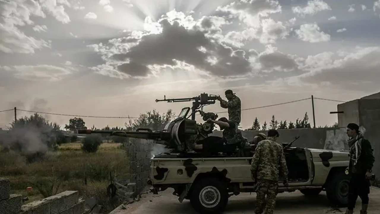 Yemen ordusu: Husilerin Taiz'den Kızıldeniz'e füze fırlattığını tespit ettik