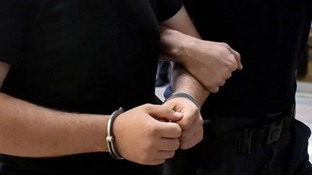 Bursa'da yasa dışı bahis operasyonu! 3 kişi tutuklandı