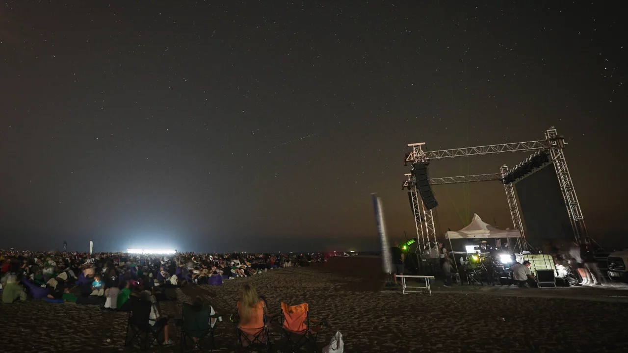 Bursalılar dün gece Perseid meteor yağmurunu izledi