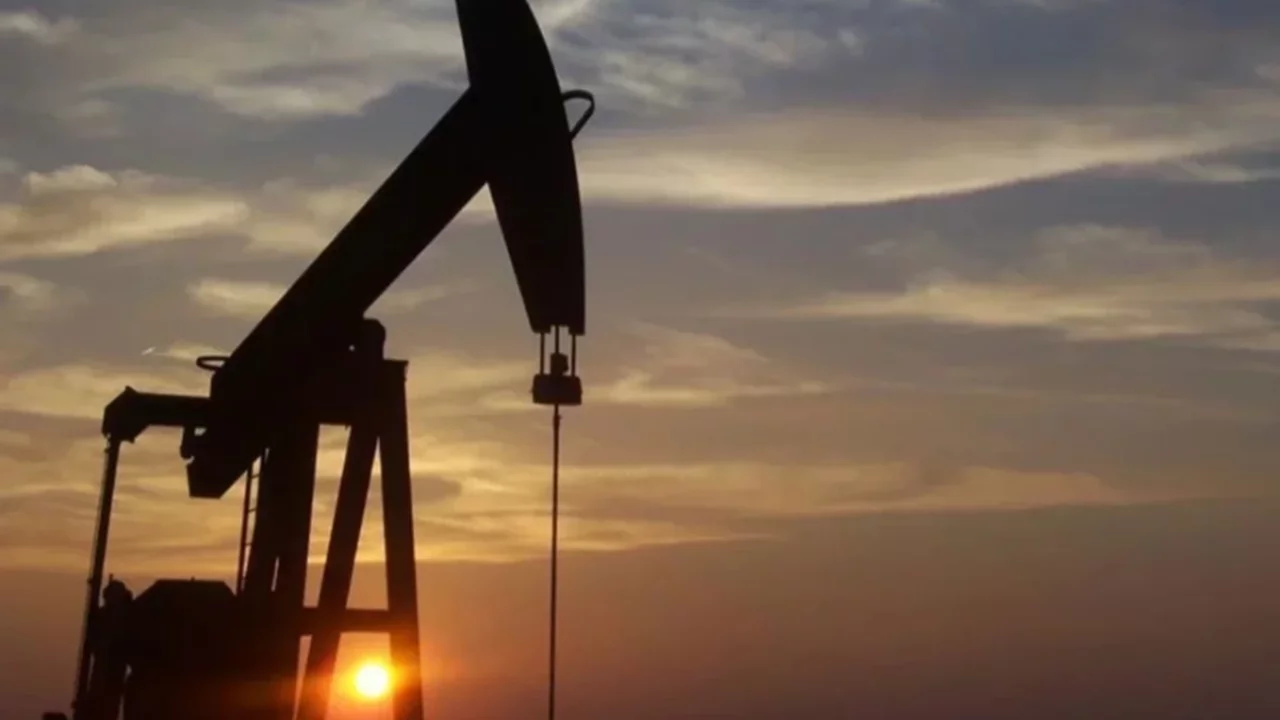 Petrolde fiyatlar 85 dolara yaklaştı