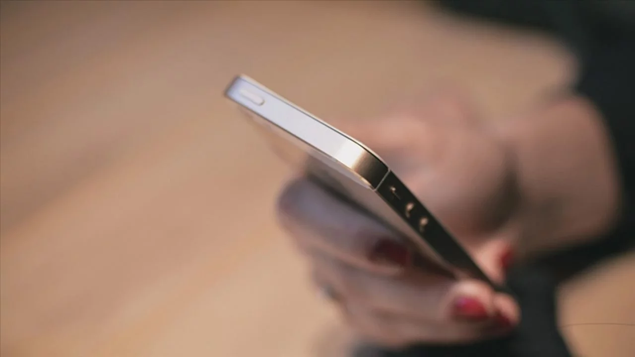 Cep telefonlarına zam yolda