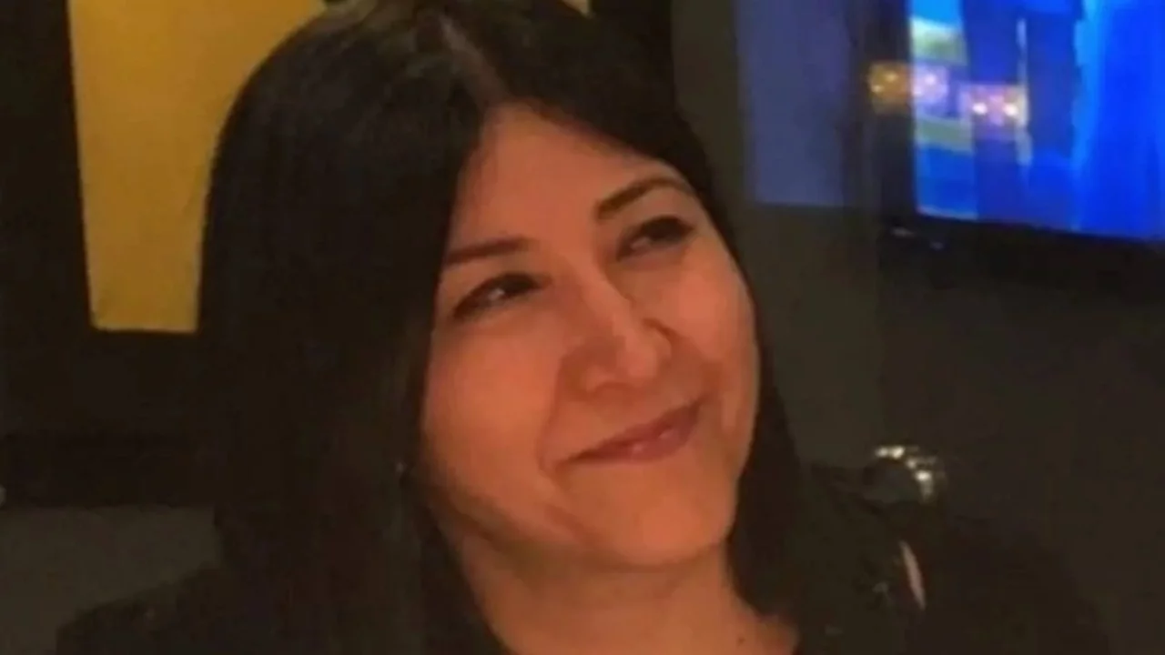 Gazeteci Dürdane Kırçuval hayatını kaybetti
