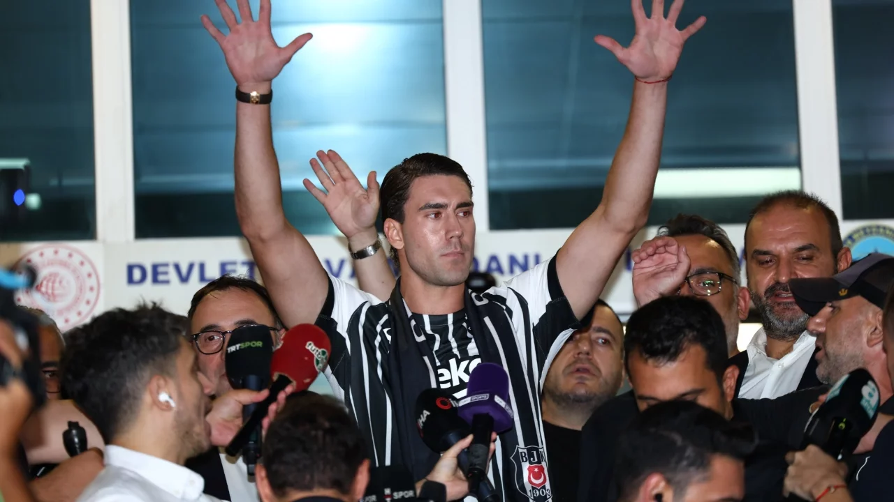 Dusan Vlahovic, İstanbul'a geldi