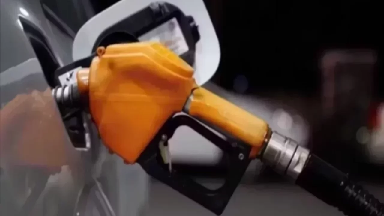 Akaryakıta yapılacak zamlar iptal edildi!
