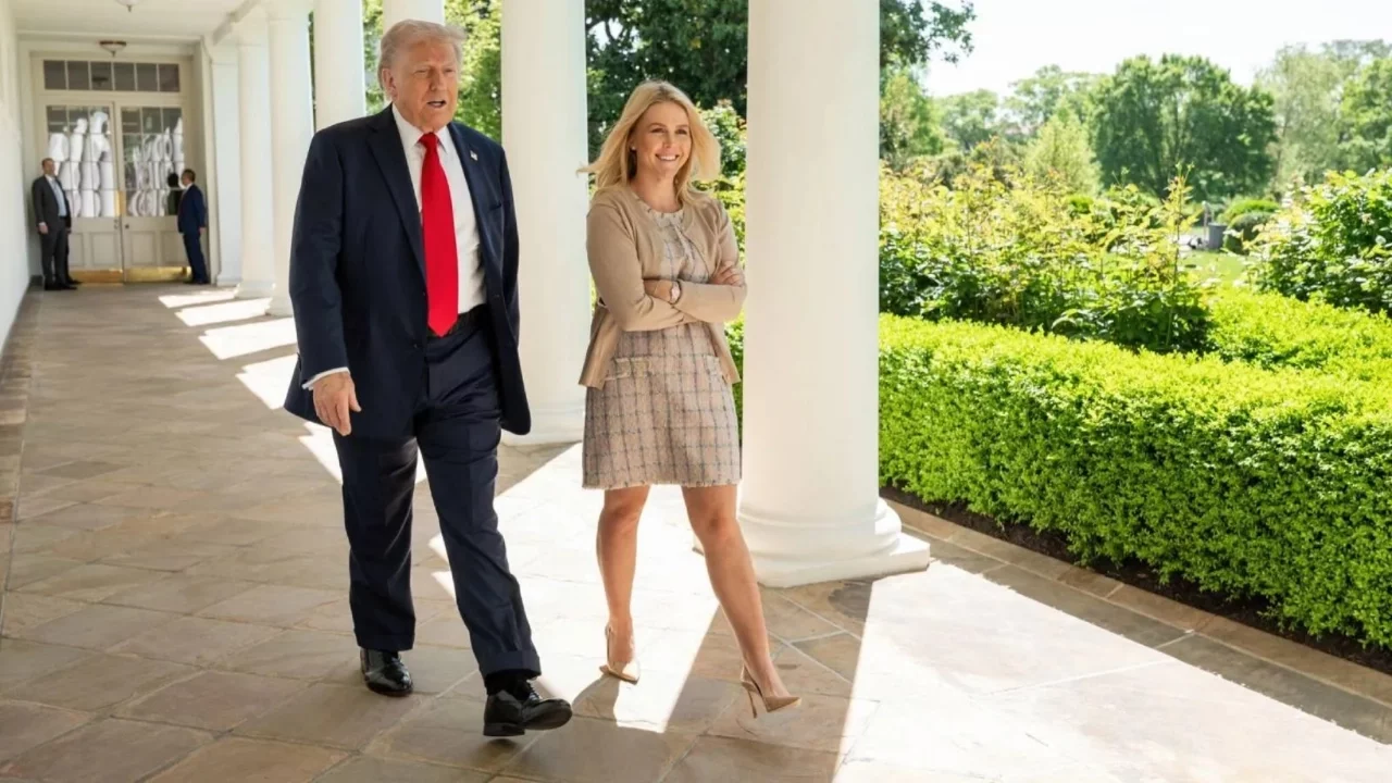 Trump: Beyaz Saray Sözcüsü Leavitt ay sonunda görevinden ayrılacak
