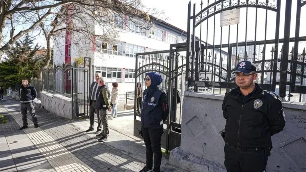 Okullarda yeni dönem başlıyor