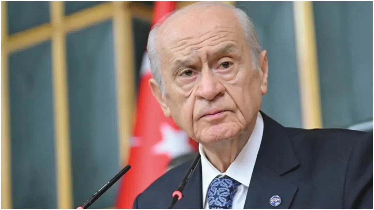 Devlet Bahçeli 'Terörsüz Türkiye' için türkü hazırlattı: 'Dünyaya sestir'