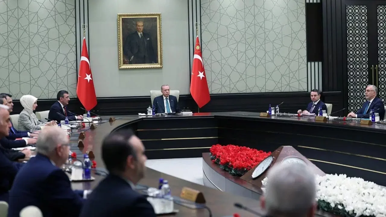 Dikkat çeken kabine değişikliği iddiası: İşte 'görevden alınacak' o Bakanlar!