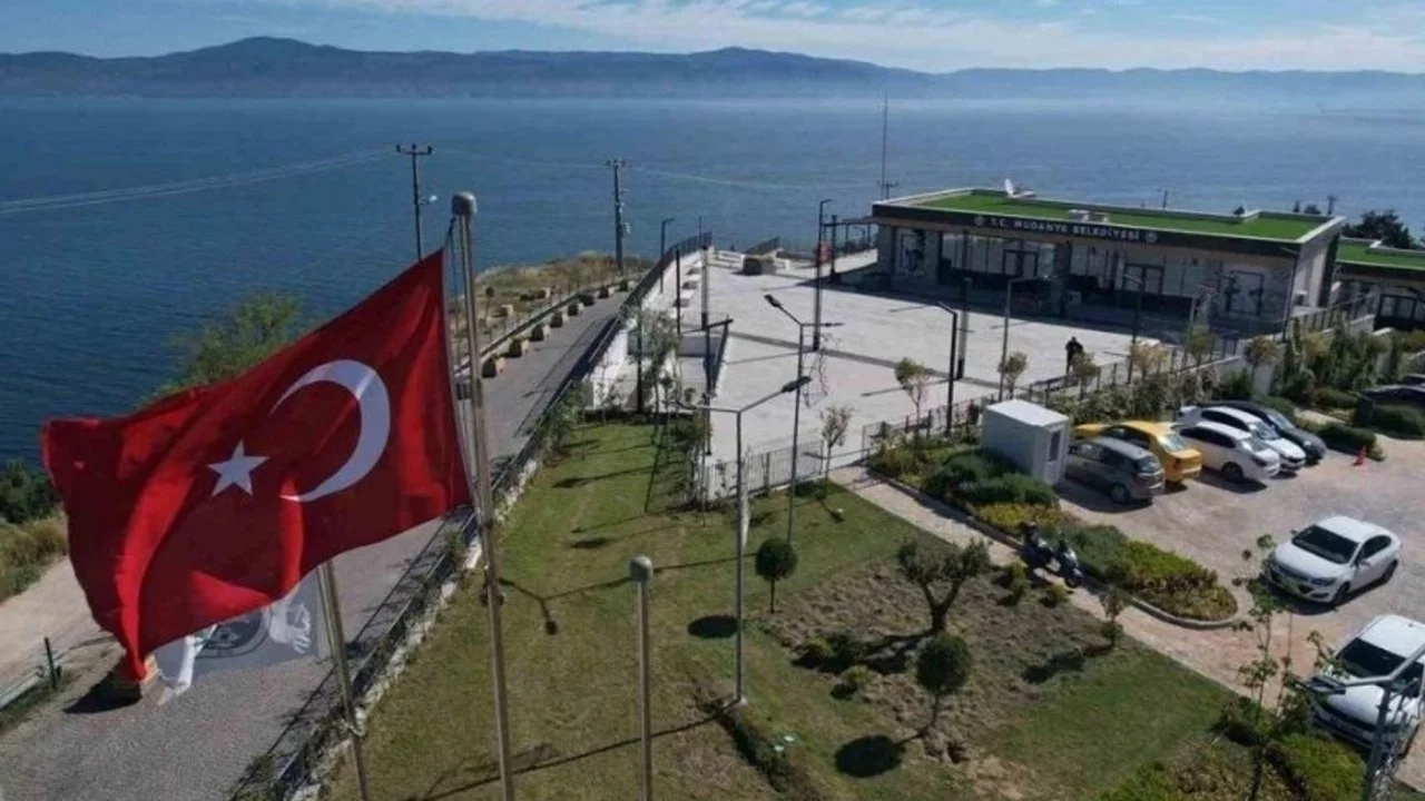 Mudanya Belediyesi'nden 18 milyonluk taşınmaz satışı