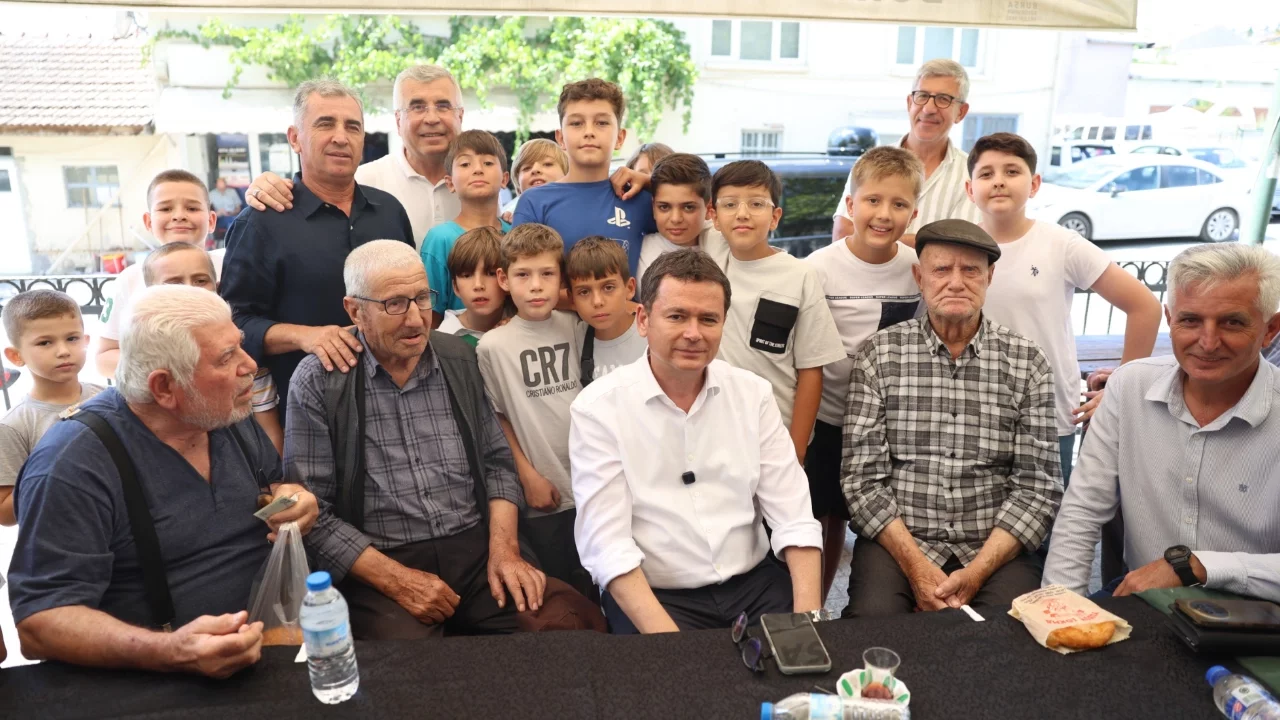 Osmangazi Belediye Başkanı Aydın'ın cuma durağı Gündoğdu oldu
