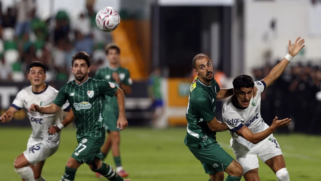 Bursaspor-Iğdır FK maçı saat kaçta? Hangi kanalda?