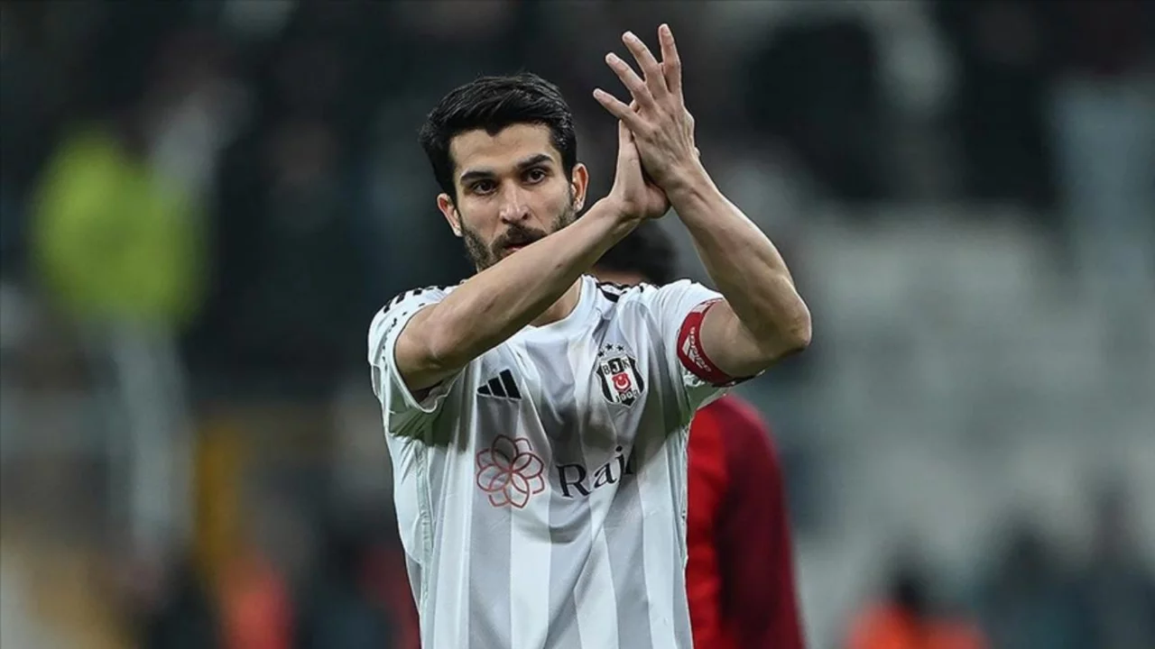 Beşiktaş'tan Necip Uysal'a veda