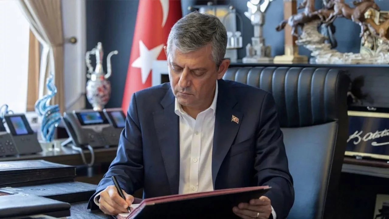 Kılıçdaroğlu'nun talebi reddedildi: Özgür Özel, makam odasını kullanmaya devam edecek
