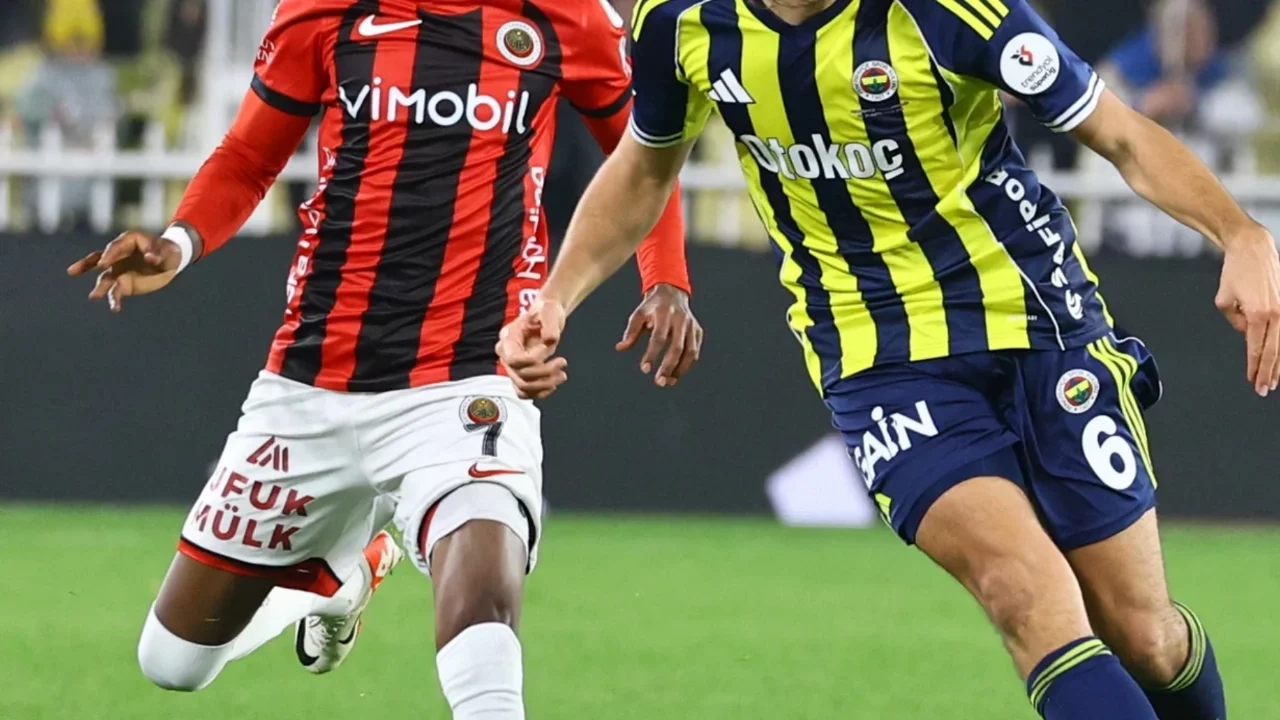 Süper Lig'in ilk haftasında Fenerbahçe, Gençlerbirliği'ne konuk oluyor