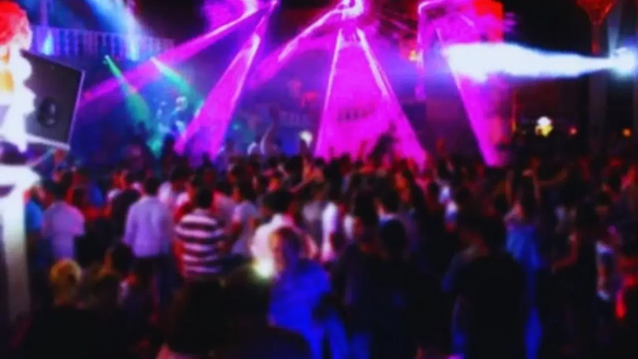 Eğlence mekanlarına 'uyuşturucu' ve 'fuhuş' operasyonları