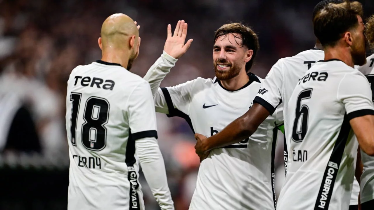 Beşiktaş, Eyüpspor'u 1-0 yenerek sezona galibiyetle başladı