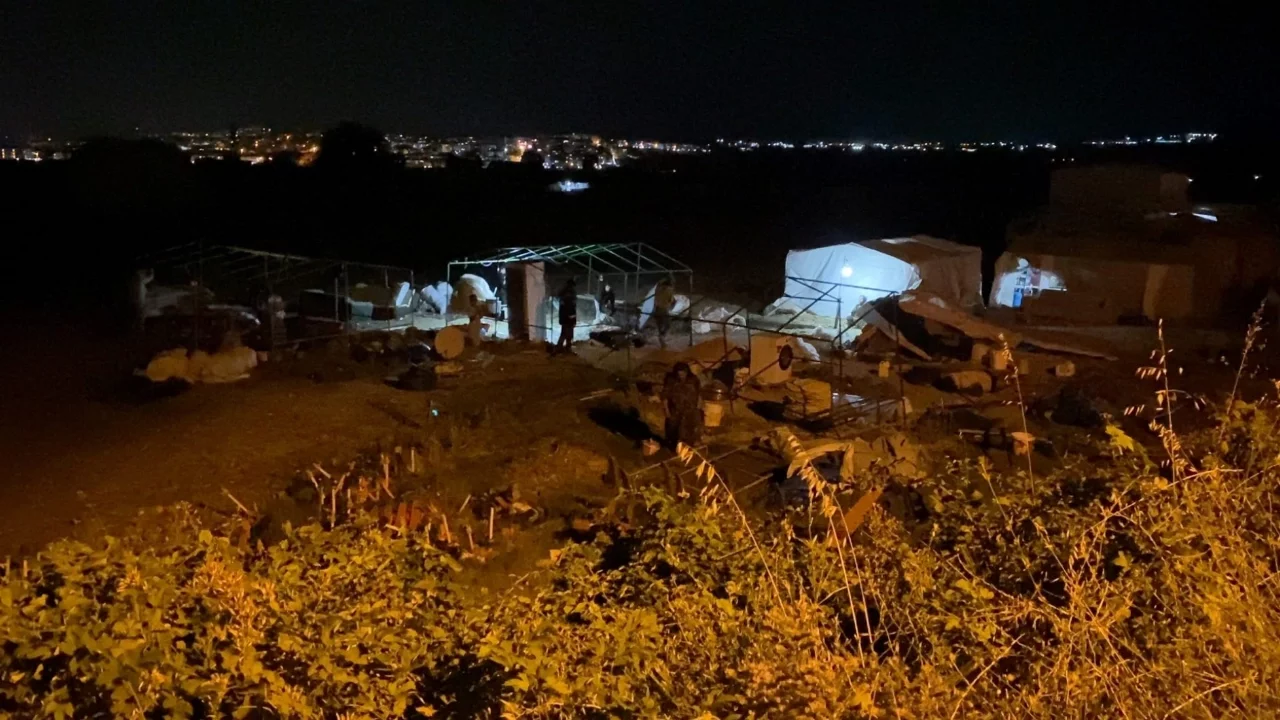 Bursa'da çadır kentte kavga! Yaralılar var