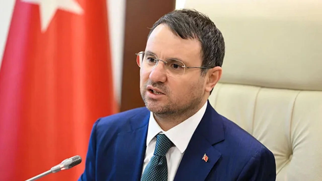 Bakan Gürlek'ten 17 Ağustos Marmara Depremi'ne ilişkin paylaşım