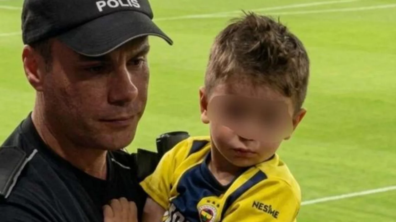 Fenerbahçe formalı çocuğu güvenli bölgeye götüren Komiser Yardımcısı o anları anlattı